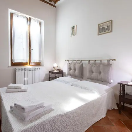 Sant'eugenia91 - Fuori Le Mura Con Parcheggio - Naonbnb * Siena