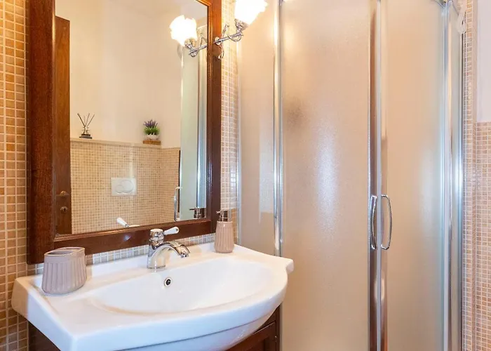 アパート Sant'eugenia91 - Fuori Le Mura Con Parcheggio - Naonbnb *